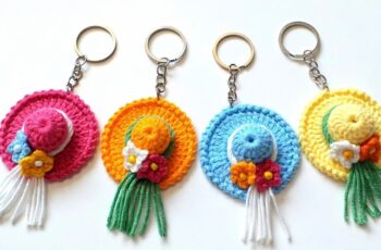 SUBTITLED – FLASHY AND EASY HAT KEYRING MAKING SUBTITLED – FLASHY AND EASY HAT KEYRING MAKING
