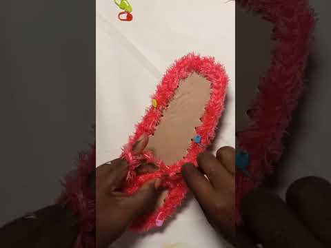 how to crochet with fuzzy yarn #crochet #knitting