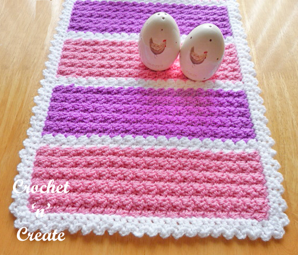 3-Color Crochet Table Runner 