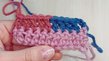 How To Seamlessly Change Color in Crochet: Tutorial for Beginner –