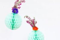 DIY Fresh Flower Honeycomb Decorations for Parties and Gifts