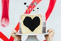 Love Wall, Heart Cake, and Balloon Decor Ideas for Parties