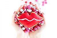 Donut Kiss and Tell: Valentine’s Day Printables & Treat Ideas