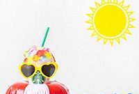 DIY Retro Swim Frappuccinos: Make Vintage Poolside Drinks at Home