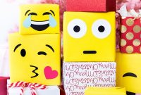 DIY Emoji Gift Wrap Ideas for Fun, Personalized Presents