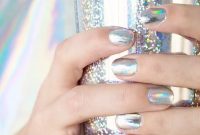 How to Create a DIY Holographic Manicure at Home