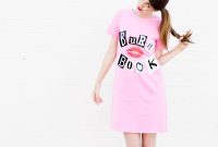 DIY Burn Book Costume Ideas: How to Make a Mean Girls Outfit