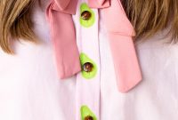 DIY Avocado Buttons: How to Make Stylish Avocado Jewelry at Home