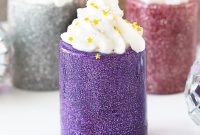 How to Make Sparkling Glitter Shot Glasses at Home