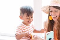 How Far Apart Are Your Siblings in Age?