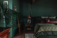 Monochromatic Dark Green Bedroom Ideas and Decor Tips