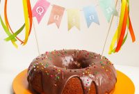 DIY Watercolor Cake Bunting: Simple Guide to Handmade Cake Toppers