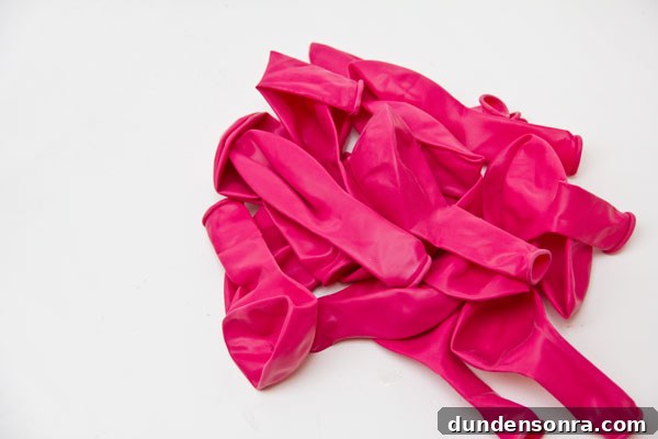 How to Make a Giant Balloon Heart for Parties and Photos 3 Hot Pink Balloons