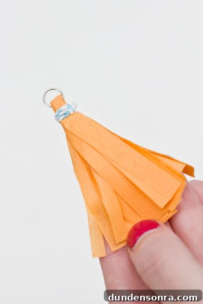 How to Make Tassel-Topped Ice Cream Spoons 11 DIY Mini Tassels for Spoons