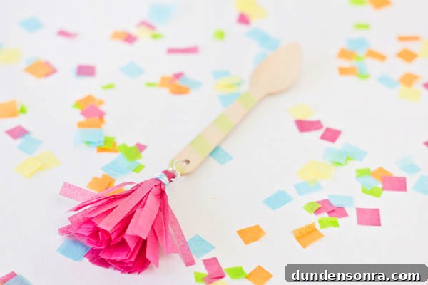 How to Make Tassel-Topped Ice Cream Spoons 4 DIY Tasseled Ice Cream Spoons Tutorial