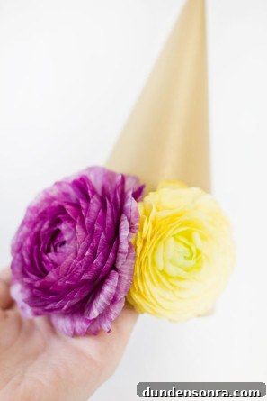Flower Party Hat How To
