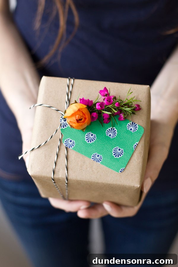 DIY Fresh Flower Gift Tag