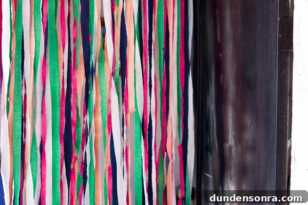 How to Make a Surprise Streamer Door for Parties 8 How To Make A Surprise Streamer Door