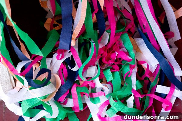 How to Make a Surprise Streamer Door for Parties 10 Streamers