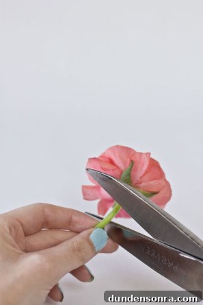 DIY Flower Bows