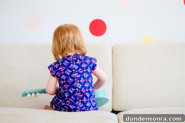 Madeline’s Colorful DIY Flower-Filled Birthday Party Ideas 21 DIY Confetti Wall