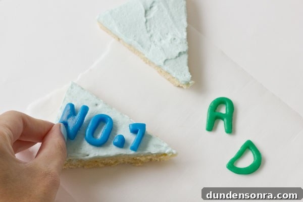 Father’s Day Sugar Cookie Ideas: Fun DIY Recipes and Decorating Tips 7 DIY Pennant Flag Cookies Step 4