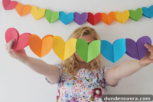 DIY Foldable Heart Garland