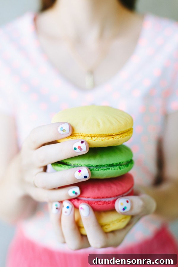 How to Do a Confetti Mani at Home: Step-by-Step Guide 2 DIY Confetti Manicure