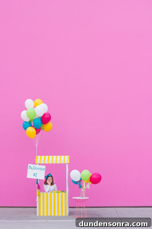 DIY Balloon Stand