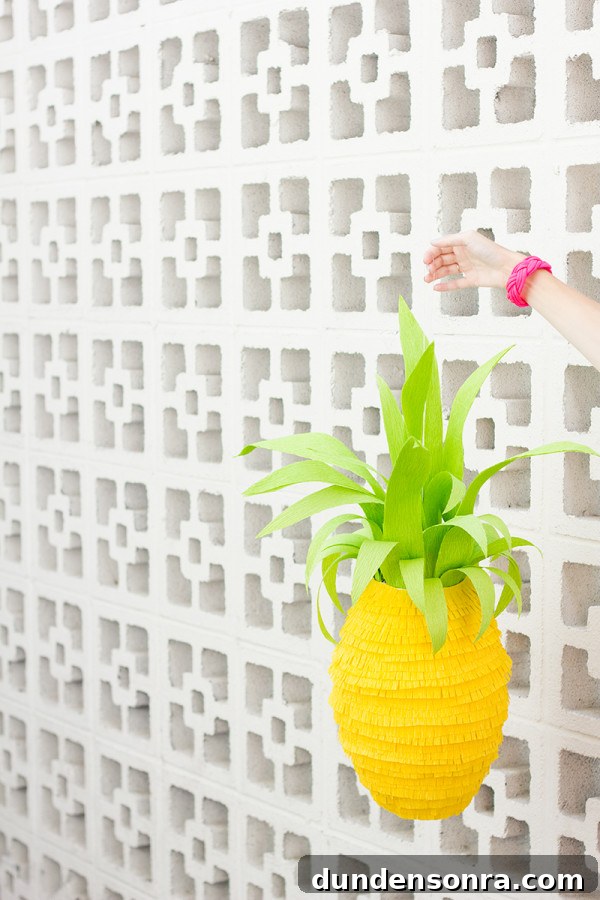 DIY Pineapple Piñata