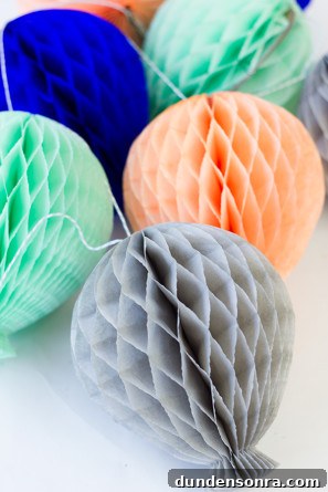 How To Make Honeycomb Balloons