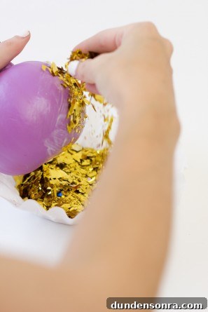 Confetti-Dipped Pumpkin Decorating Ideas for Fall Parties 4 Confetti Dipped Pumpkins Tutorial