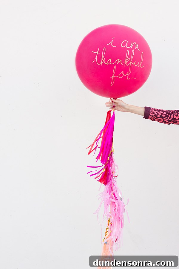 DIY "I Am Thankful For" Balloon