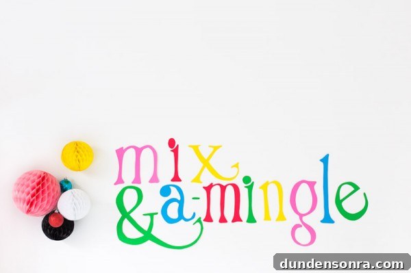 DIY Mix and A-Mingle Holiday Sign