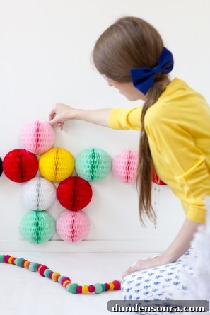 DIY Honeycomb Christmas Tree