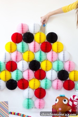 DIY Honeycomb Christmas Tree