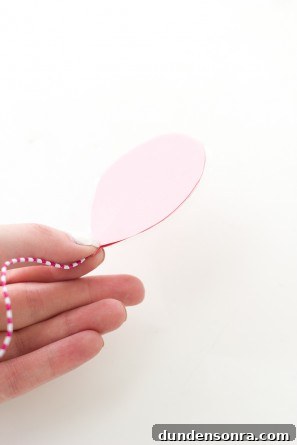 How to Make Balloon Cupcake Toppers: Step-by-Step Guide 7 DIY Balloon Cupcake Toppers2