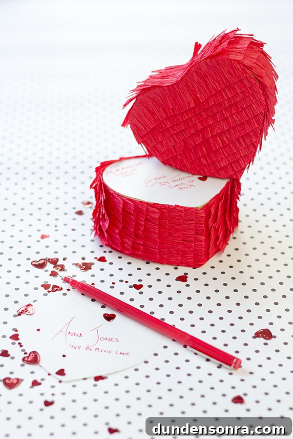 DIY Piñata Love Gram: Make a Romantic Surprise Gift 2 DIY PIñata Love-Gram