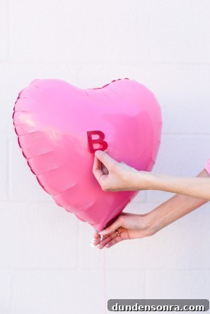 DIY Conversation Heart Balloons: How to Make Cute Message Balloons 7 DIY Conversation Heart Balloons
