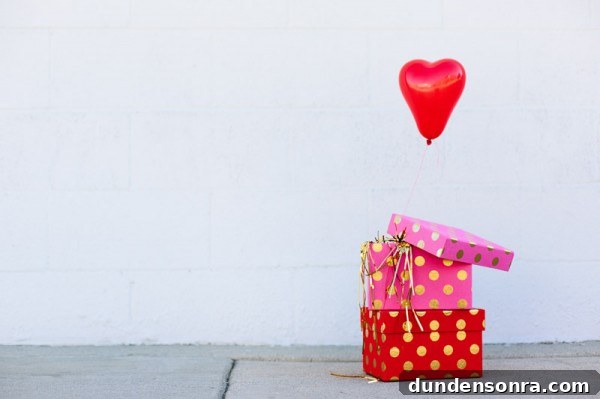 DIY Mini Balloon Love Messages