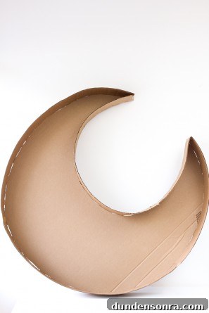 DIY Giant Moon Piñata