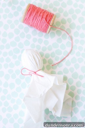 How to Make Adorable Easter Bunny Lollipops at Home 5 DIY Easter Bunny Lollipops