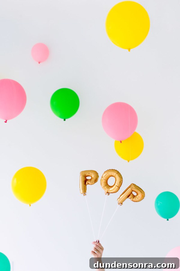 DIY Baby Shower Balloon Photo Booth