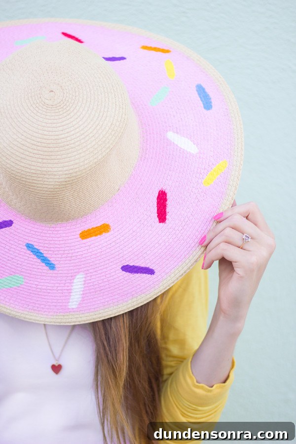 Make a Donut-Shaped Floppy Hat: DIY Sewing Guide 2 DIY Donut Floppy Hat