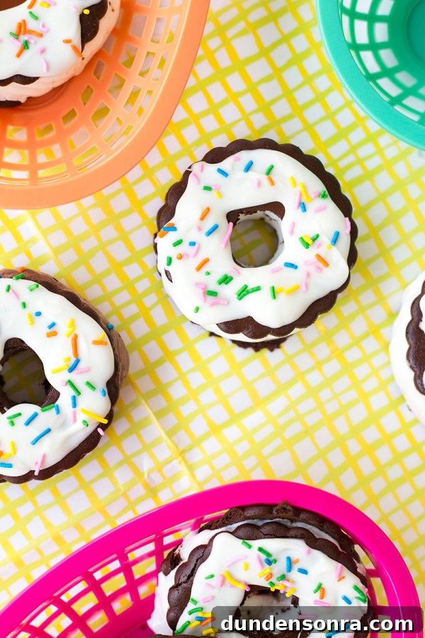 Ice Cream Sandwich Donuts: How to Make Frozen Donut Treats at Home 4 Ice Cream Sandwich Donuts