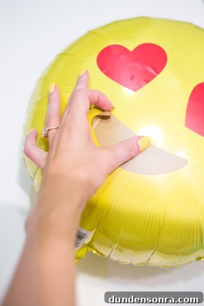 How to Make Emoji Balloons at Home: Fun DIY Guide 10 Emoji Balloons