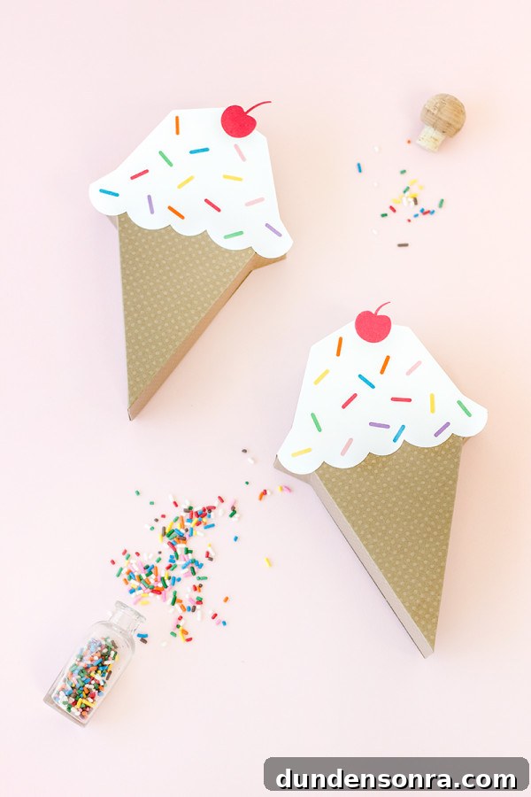 DIY Ice Cream Cone Treat Box