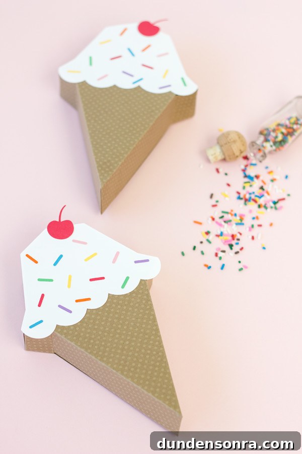 DIY Ice Cream Cone Treat Box