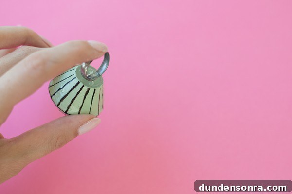 How to Make Oversized Gemstone Rings: DIY Step-by-Step Guide 11 DIY Giant Gem Rings