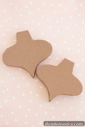 Handmade Ornament Boxes: Step-by-Step DIY Gift Packaging Ideas 10 Cardboard ornaments